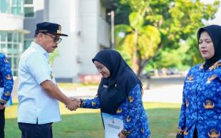 39 PPPK Guru dan Tenaga Kesehatan Terima SK