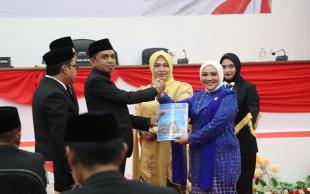 Anggota DPRD Sulbar Dilantik, Selamat Bekerja !