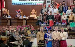 Satu Frame Tiga Mantan Bupati