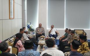 Gubernur Suhardi Duka dan Kapolda Fasilitasi Mediasi Damai Konflik Warga Kuridi dan Kasambang
