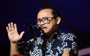 Lebih dari Sekadar Adu Cepat Perahu Sandeq