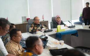 Bahas Percepatan Penuntasan Blankspot, Suhardi Duka Temui Direktur Utama BAKTI Kominfo